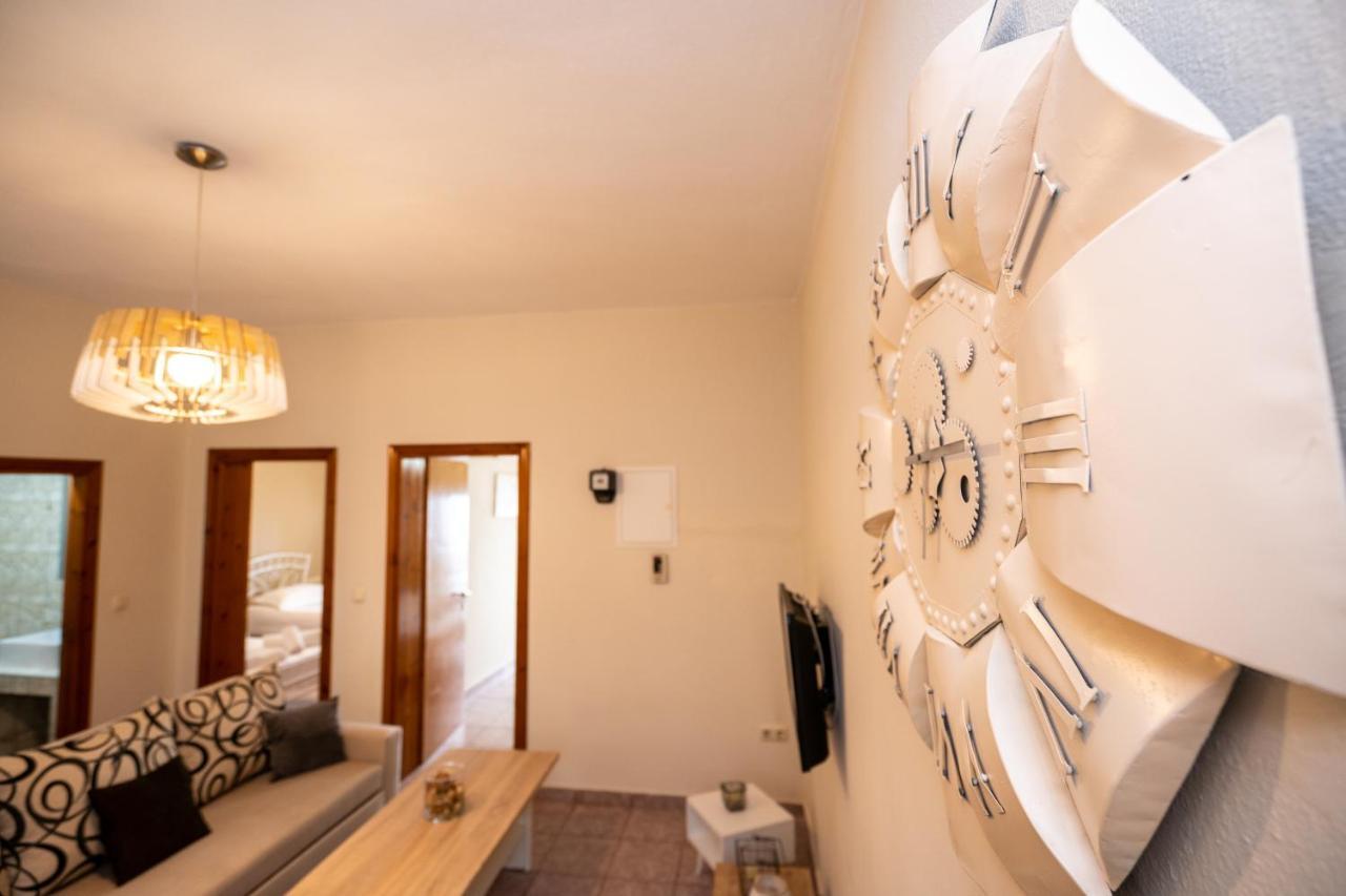 Magdalene'S Premium Apartments Ofrínion Extérieur photo